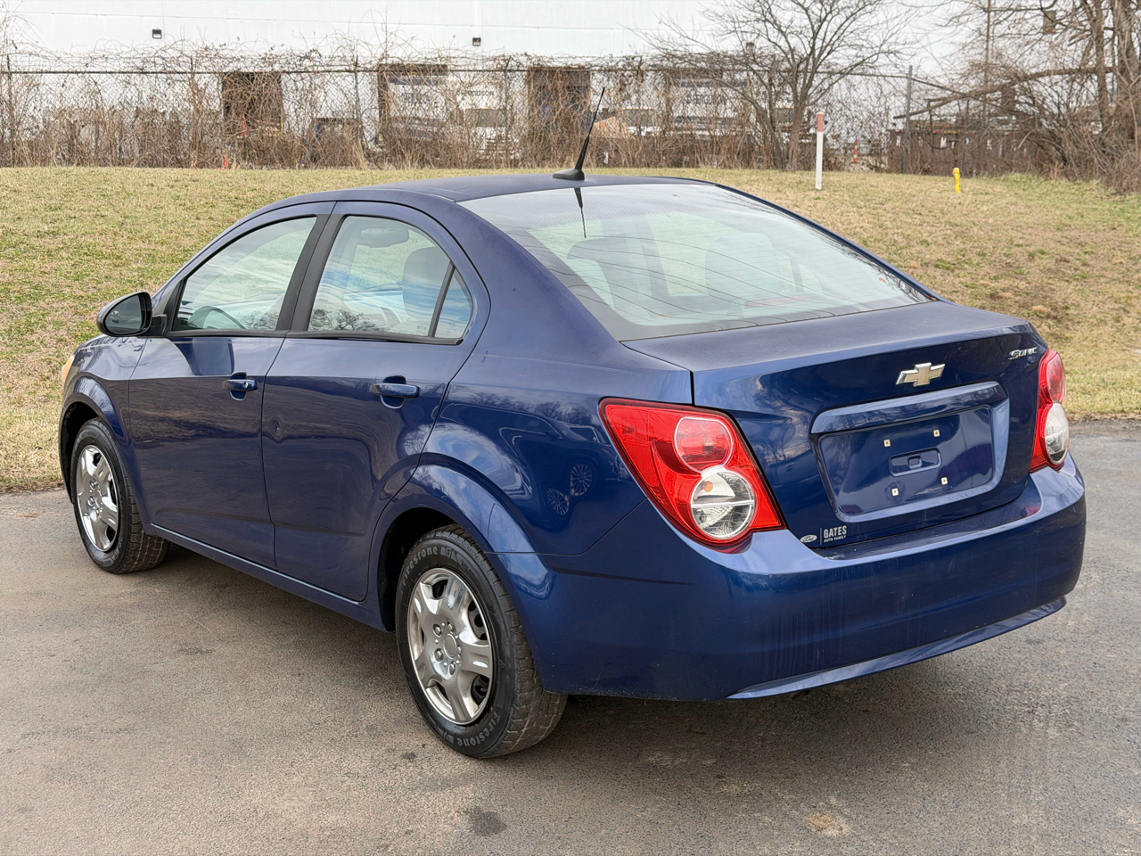 Chevrolet Sonic 4dr Sdn Manual LS 2014