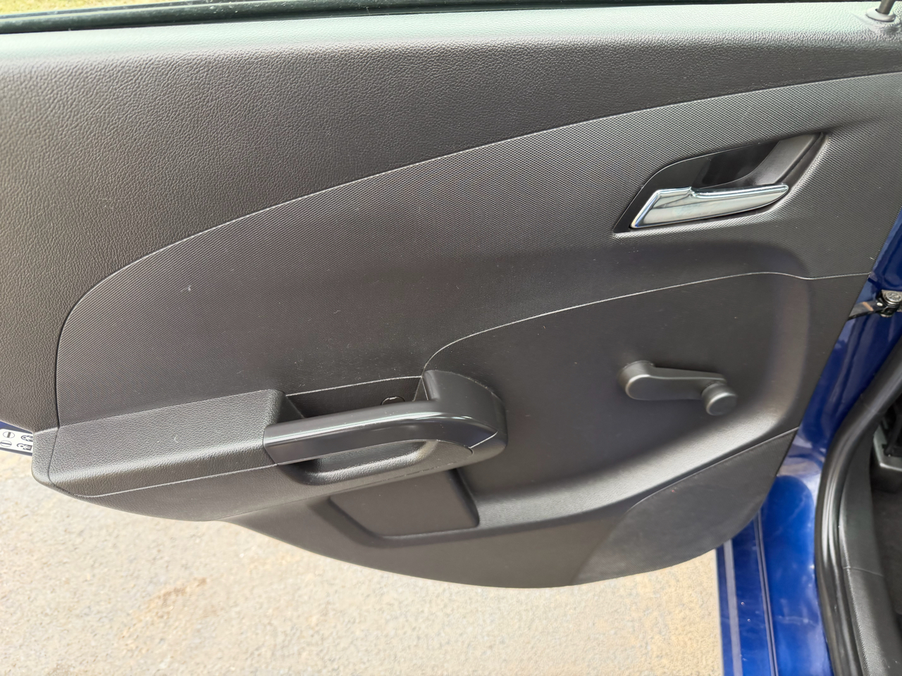 Chevrolet Sonic 4dr Sdn Manual LS 2014