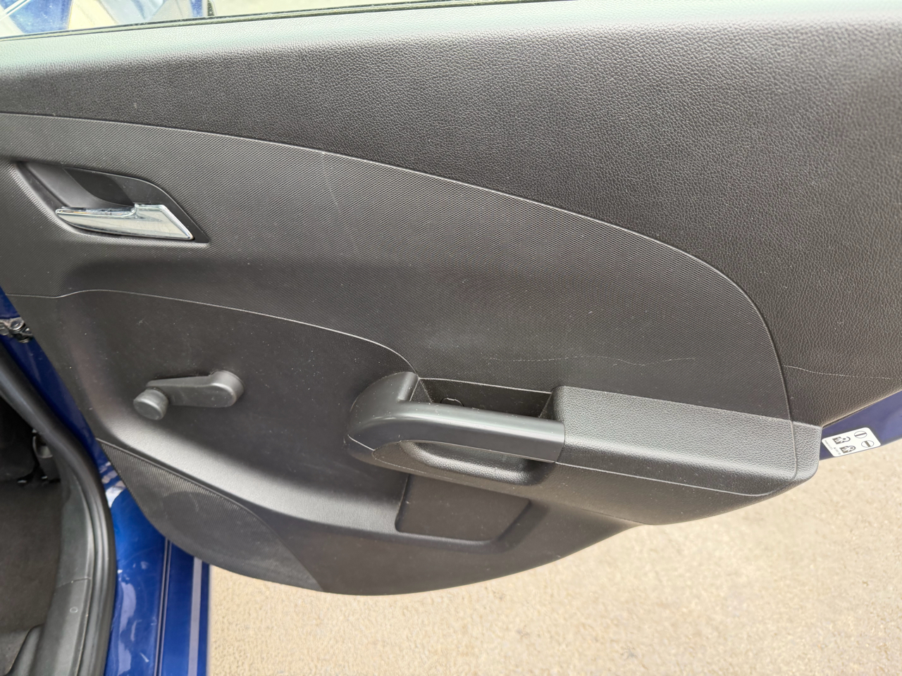 Chevrolet Sonic 4dr Sdn Manual LS 2014