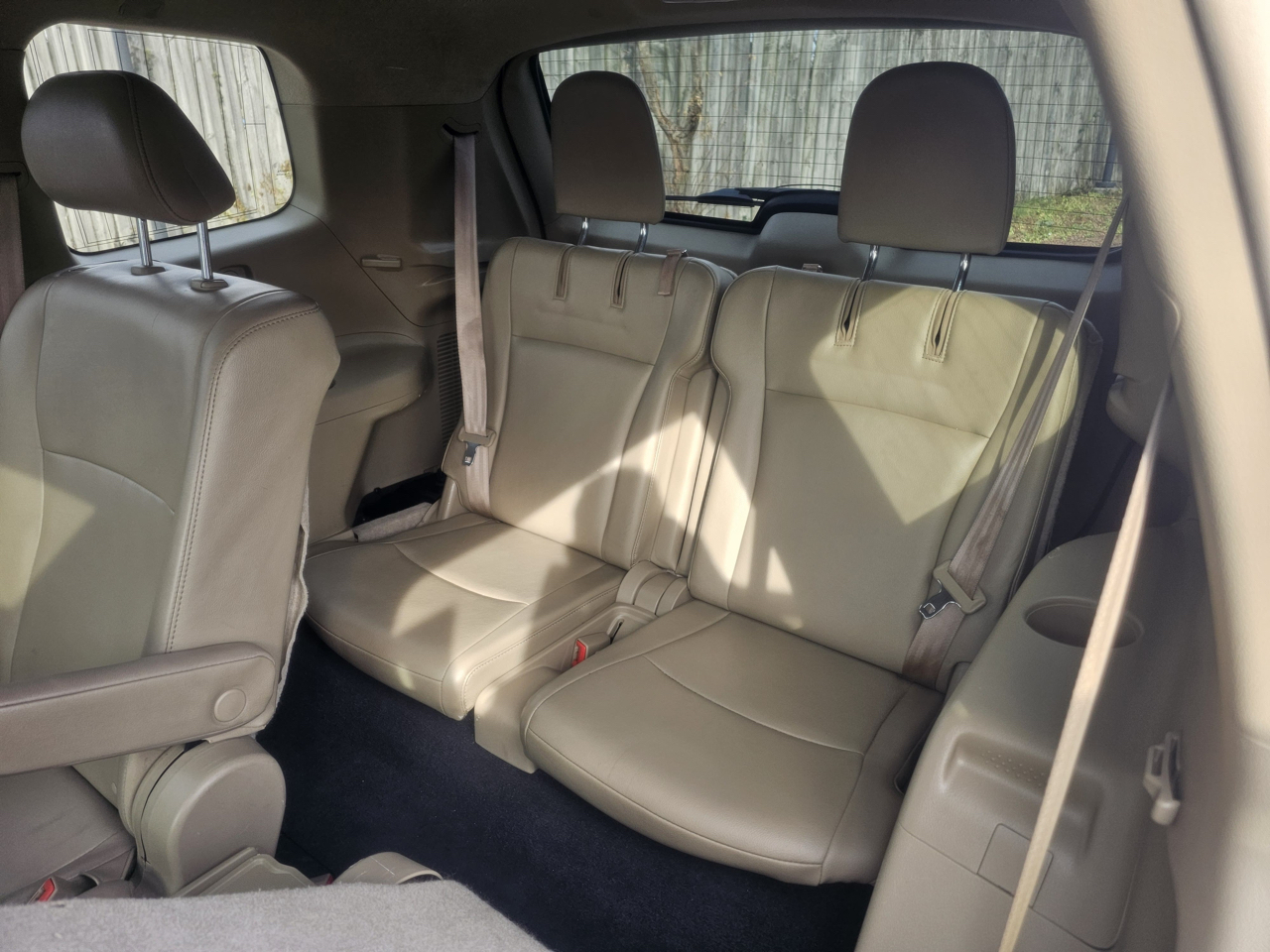 Toyota Highlander 4WD 4dr V6 (Natl) 2012