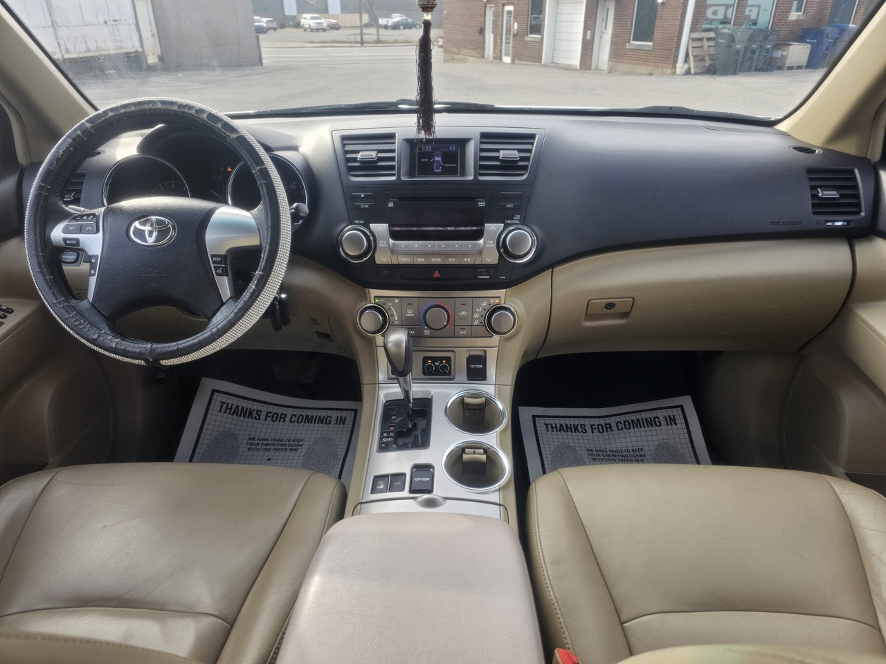 Toyota Highlander 4WD 4dr V6 (Natl) 2012