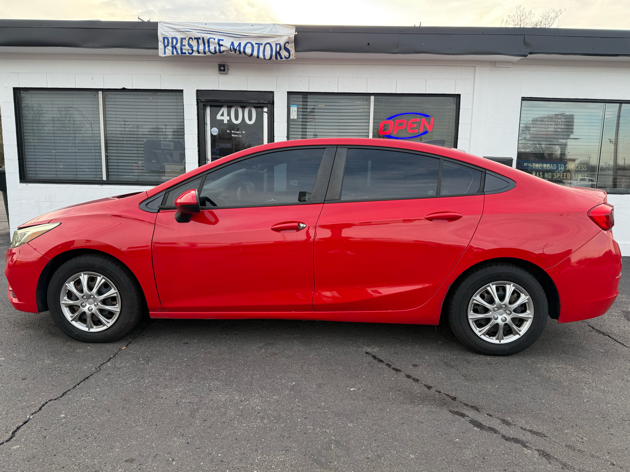 Chevrolet Cruze 4dr Sdn 1.4L LS w/1SB 2017