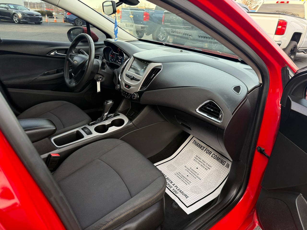 Chevrolet Cruze 4dr Sdn 1.4L LS w/1SB 2017