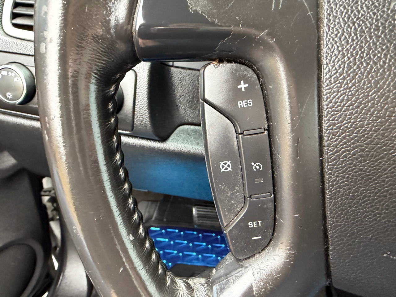 Chevrolet Avalanche 4WD Crew Cab 130" LT w/1LT 2007