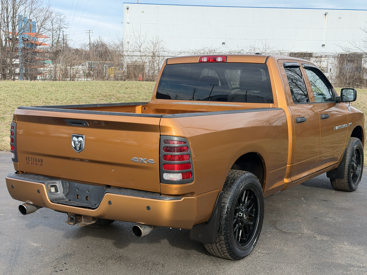 RAM 1500 4WD Quad Cab 140.5" Express 2012