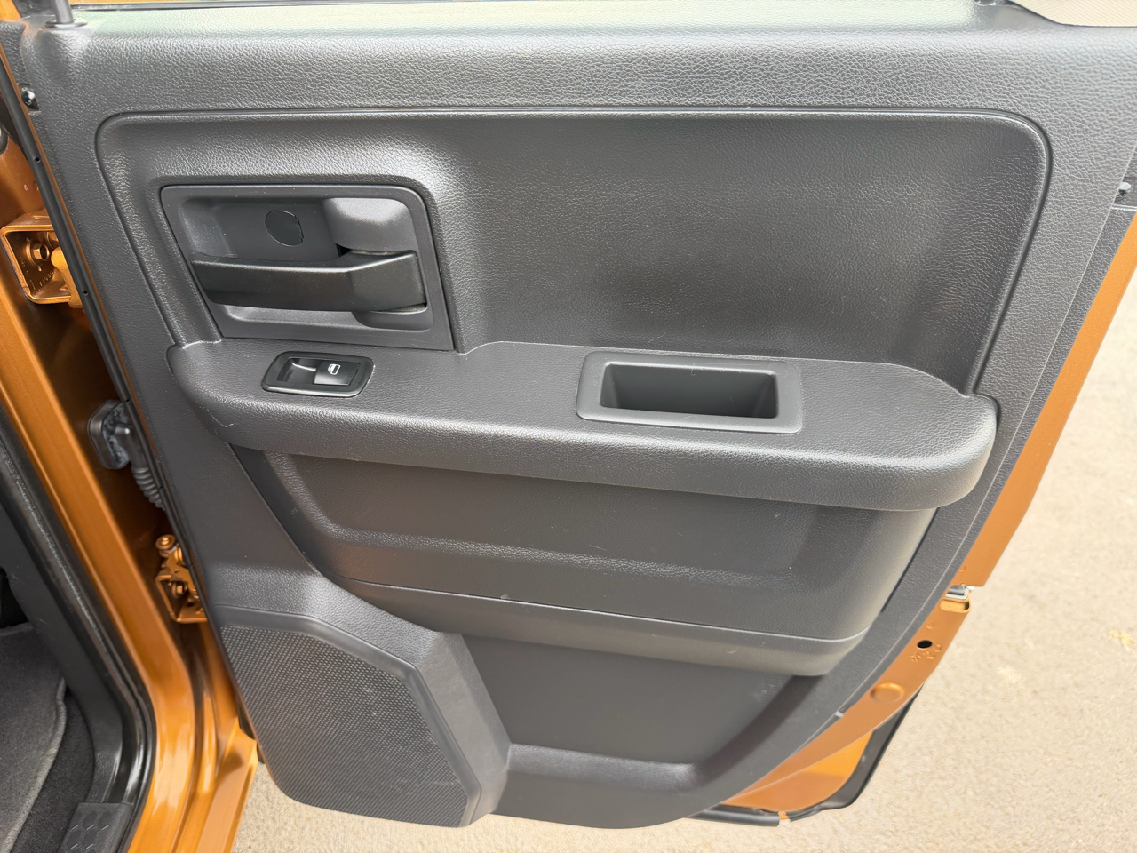 RAM 1500 4WD Quad Cab 140.5" Express 2012