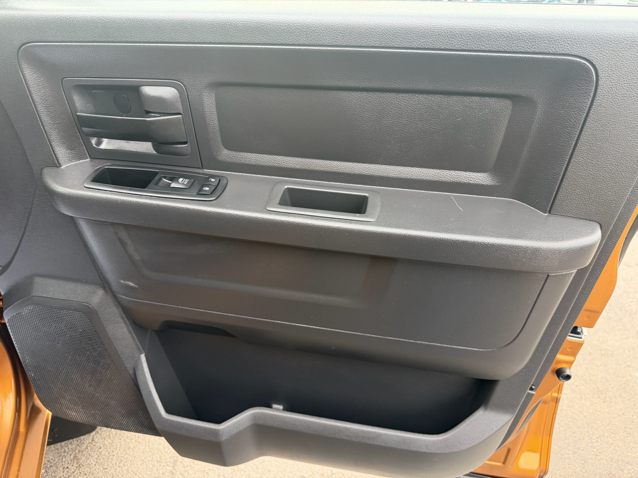 RAM 1500 4WD Quad Cab 140.5" Express 2012