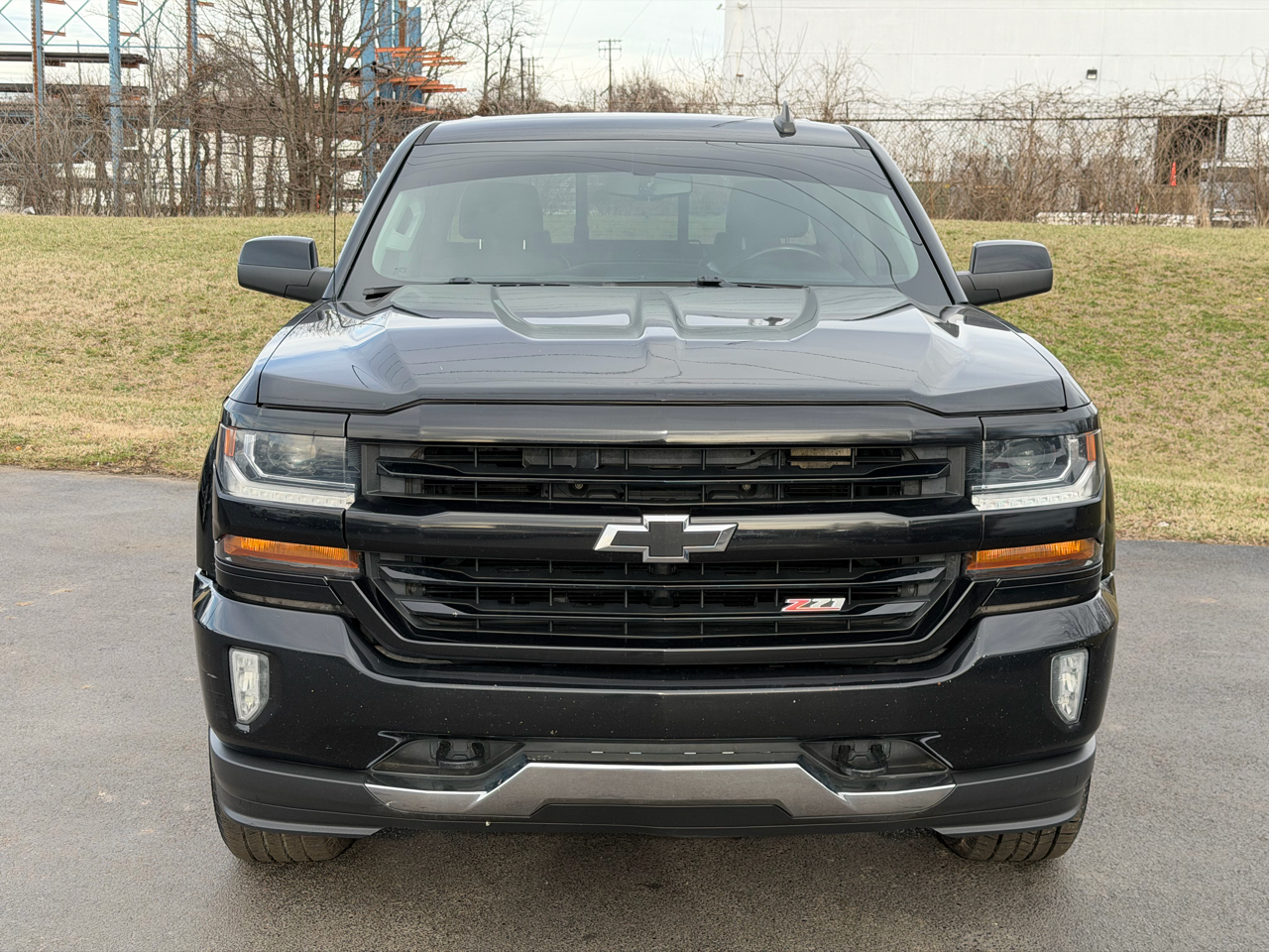 Chevrolet Silverado 1500 4WD Crew Cab 143.5" LT w/2LT 2017