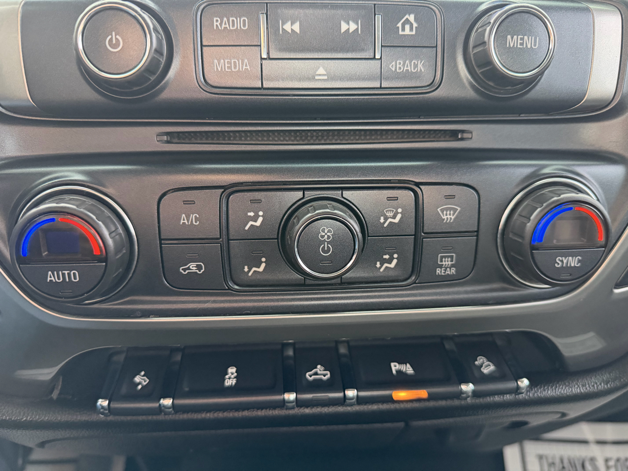 Chevrolet Silverado 1500 4WD Crew Cab 143.5" LT w/2LT 2017