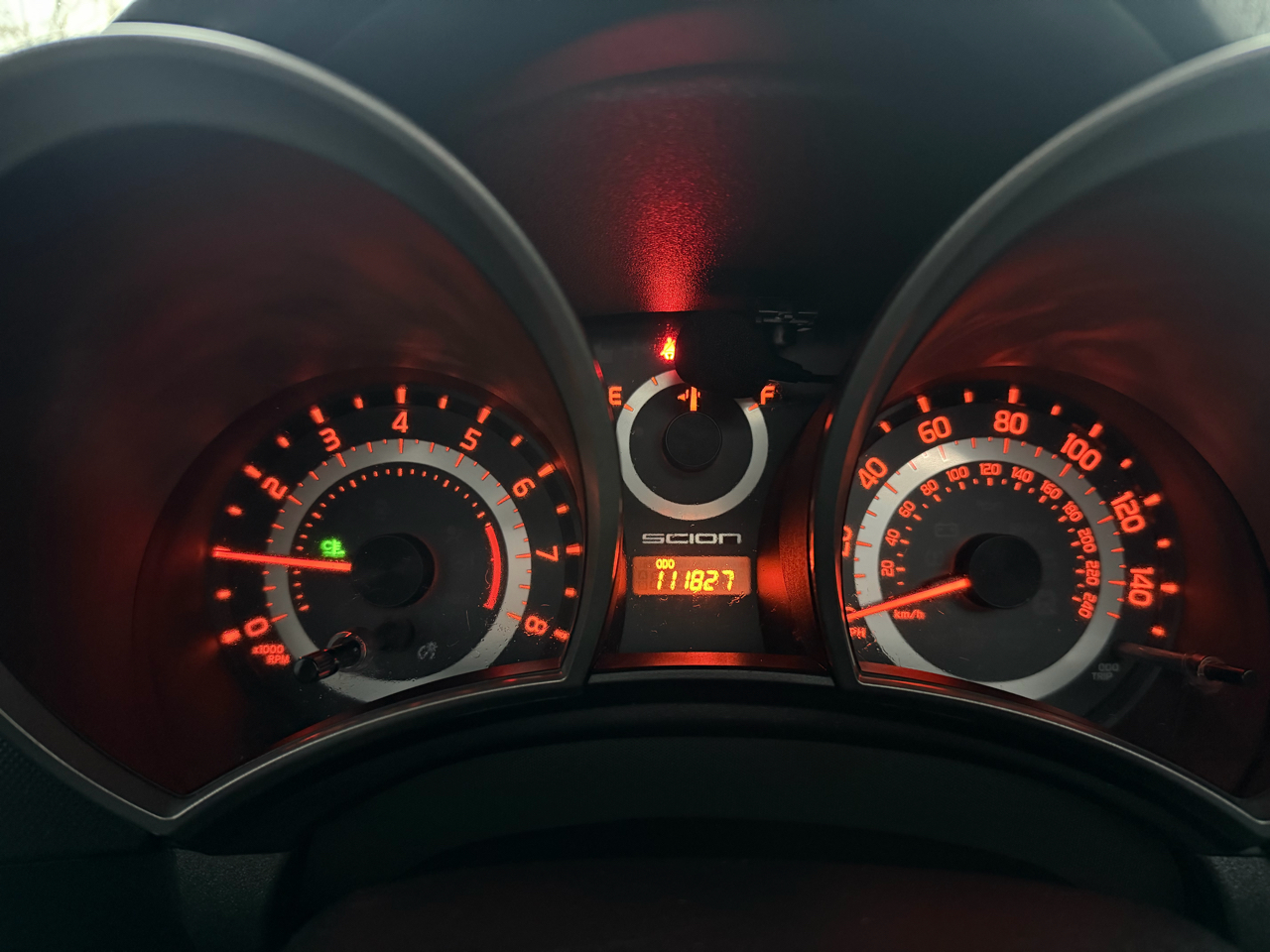 Scion tC 2dr HB Man (Natl) 2011