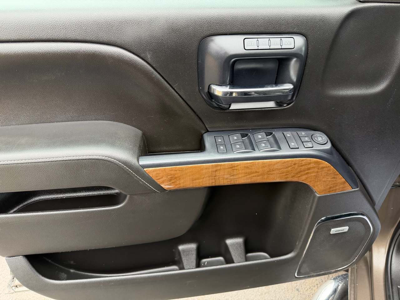 Chevrolet Silverado 1500 4WD Double Cab 143.5" LTZ w/1LZ 2014