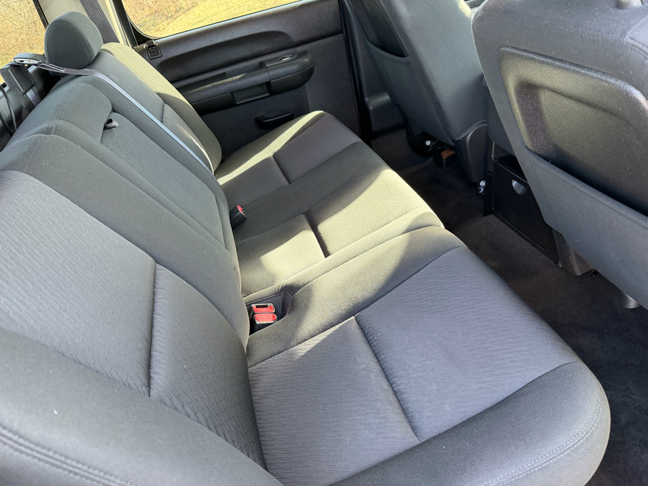 Chevrolet Silverado 1500 4WD Crew Cab 143.5" LT 2013