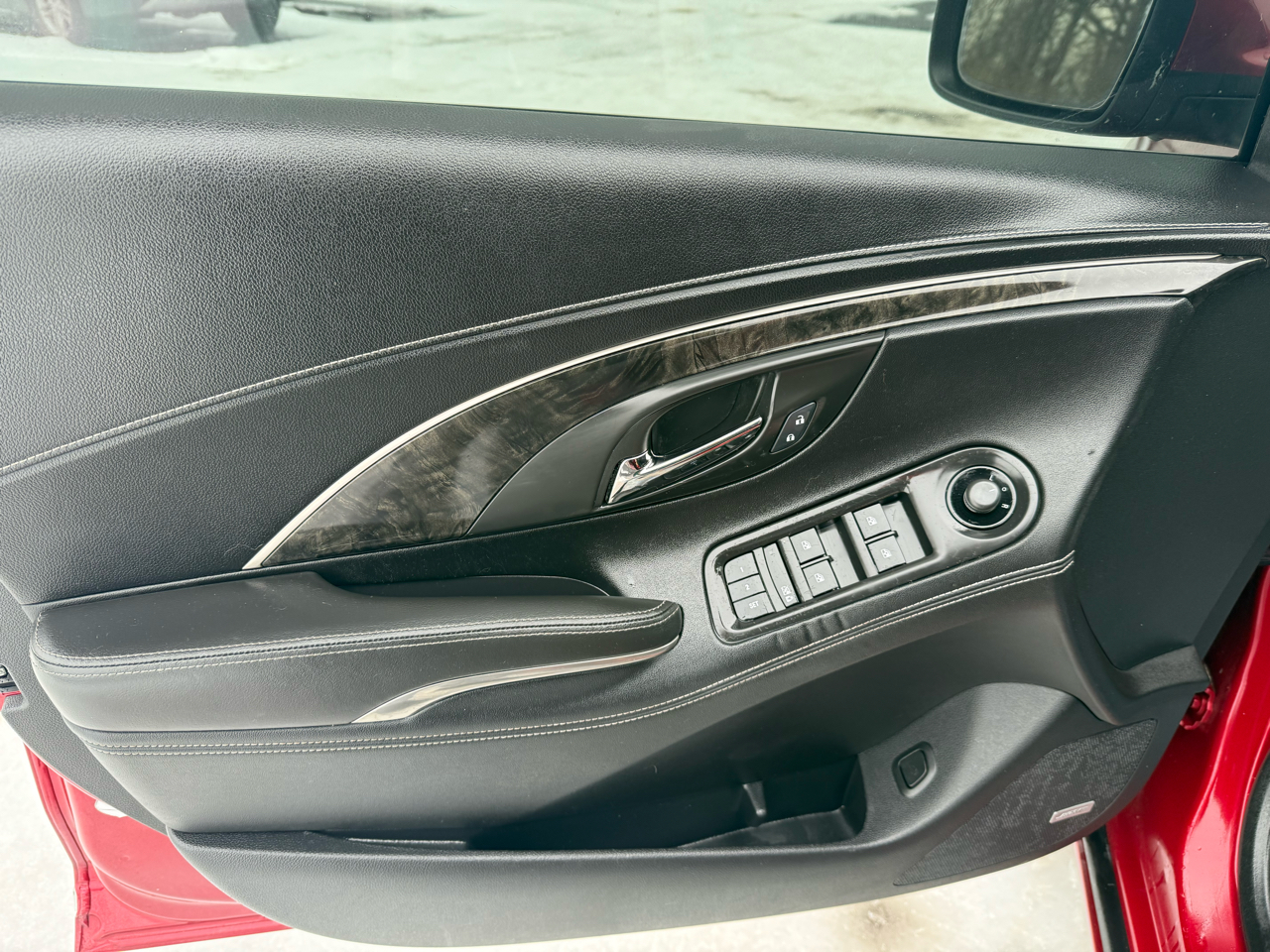 Buick LaCrosse 4dr Sdn Premium II FWD 2014