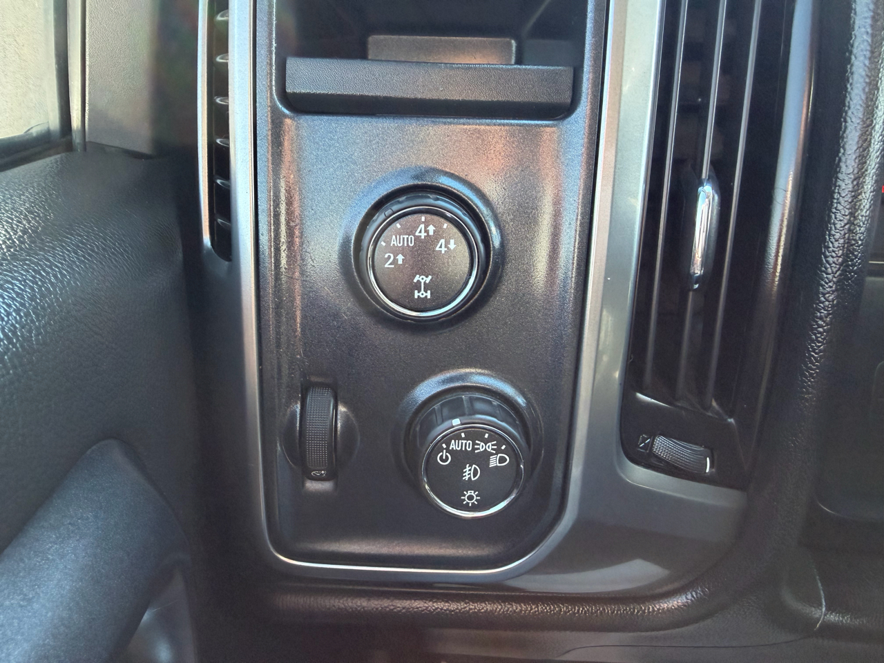 Chevrolet Silverado 1500 4WD Crew Cab 143.5" LT w/1LT 2014