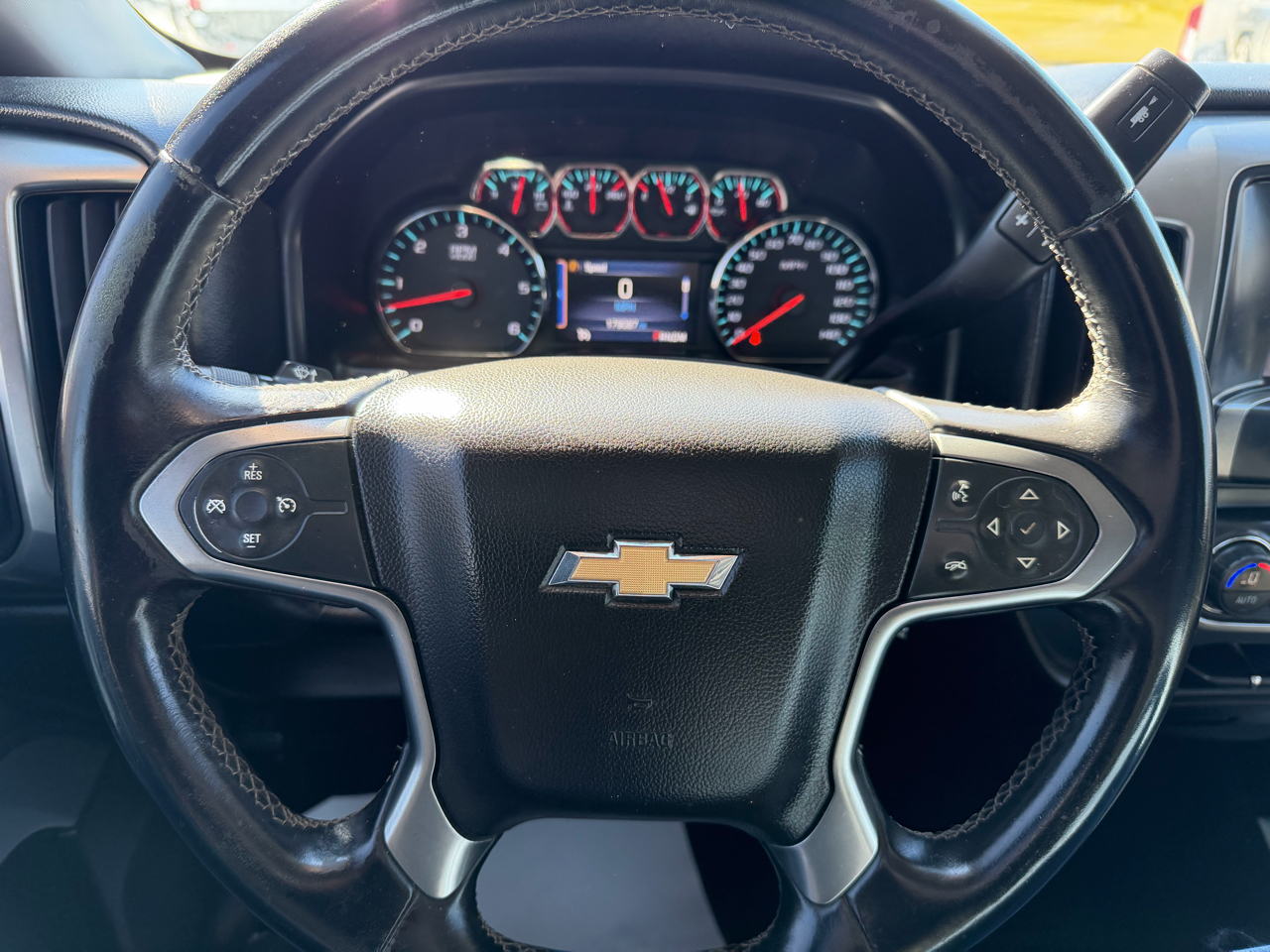 Chevrolet Silverado 1500 4WD Crew Cab 143.5" LT w/1LT 2014