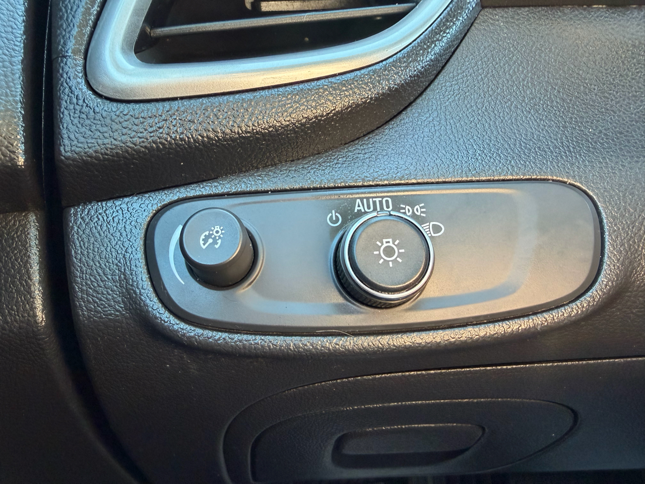 Chevrolet Trax FWD 4dr LS 2020