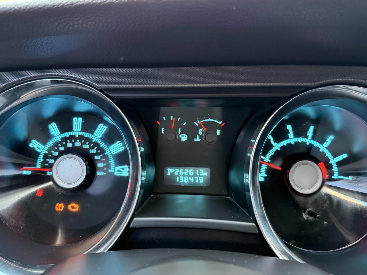 Ford Mustang 2dr Cpe V6 2010