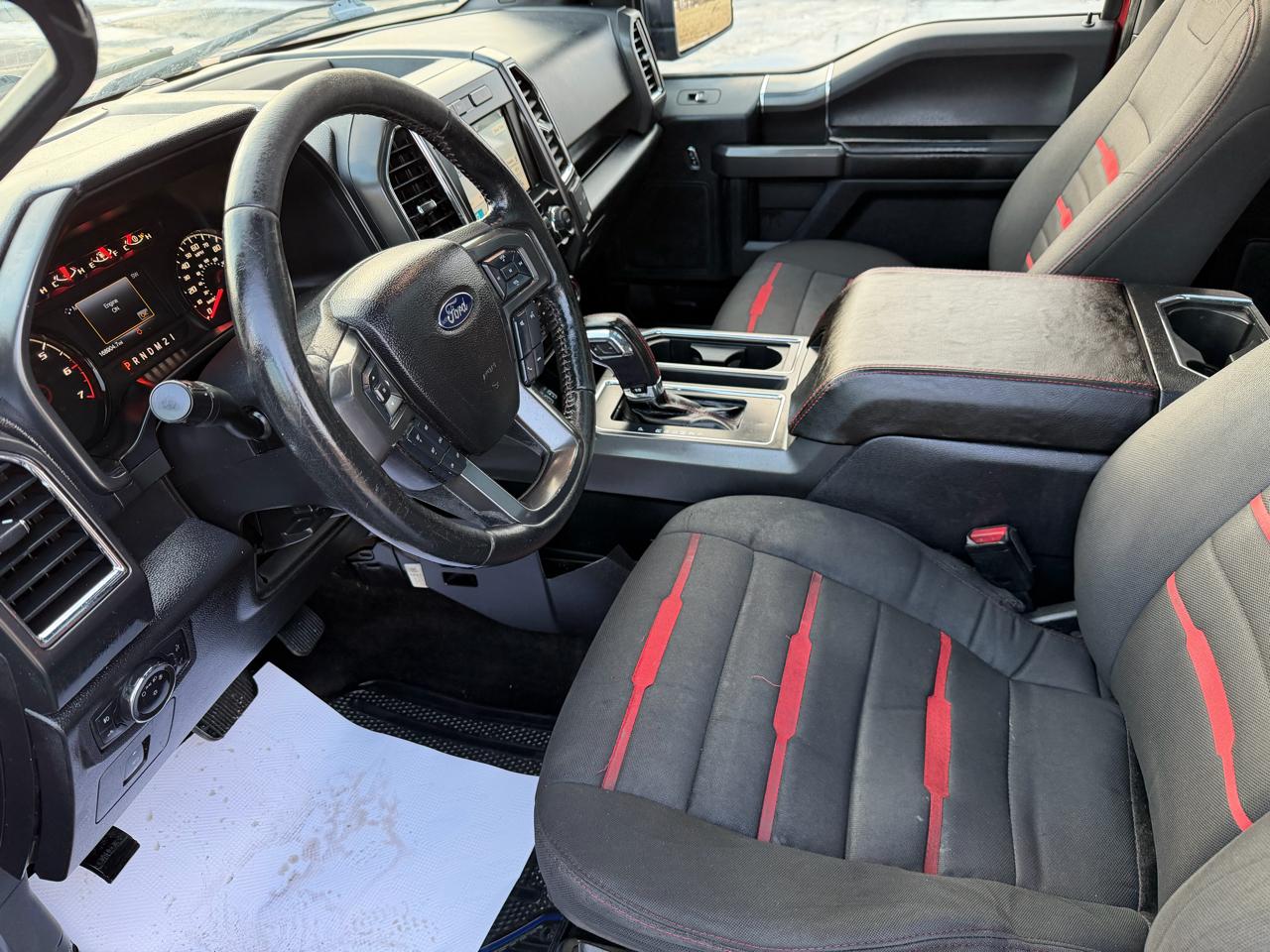 Ford F-150 4WD SuperCrew 145" XLT 2016