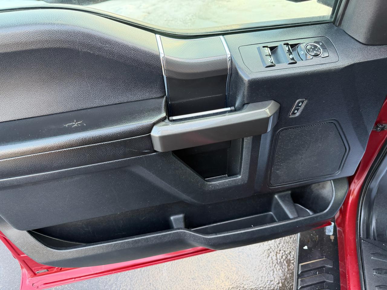 Ford F-150 4WD SuperCrew 145" XLT 2016