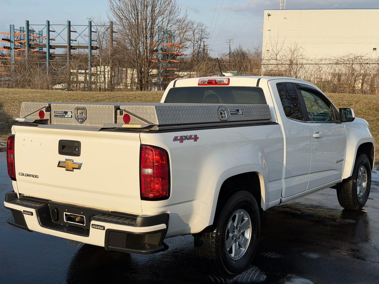 Chevrolet Colorado 4WD Ext Cab 128.3" WT 2017