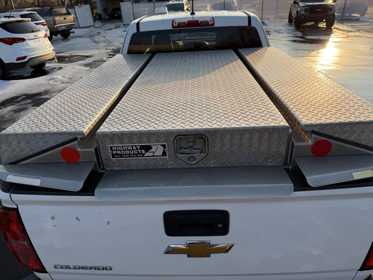 Chevrolet Colorado 4WD Ext Cab 128.3" WT 2017