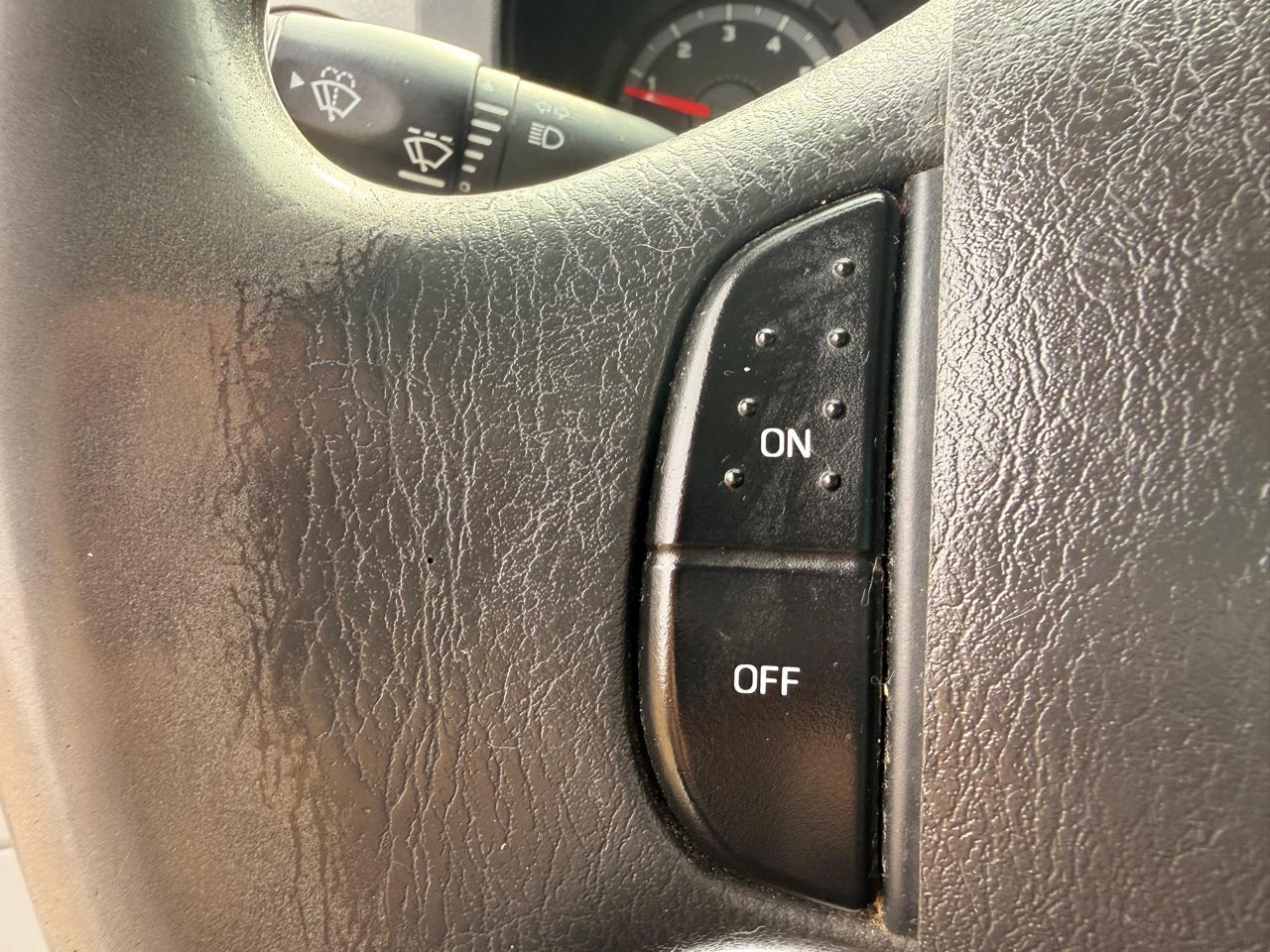 Ford Econoline Wagon E-350 Super Duty XLT 2013