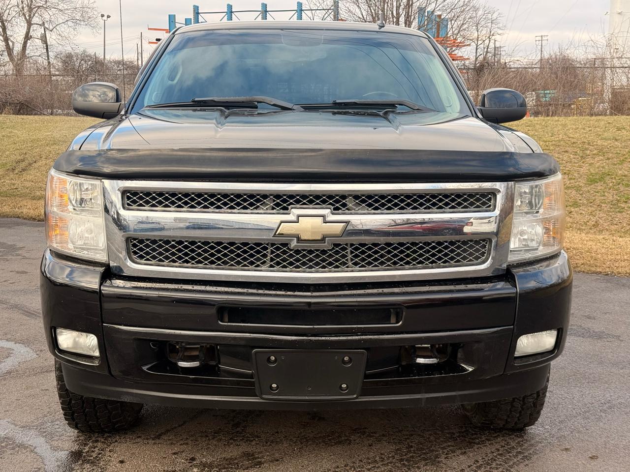 Chevrolet Silverado 1500 4WD Crew Cab 143.5" LT 2011