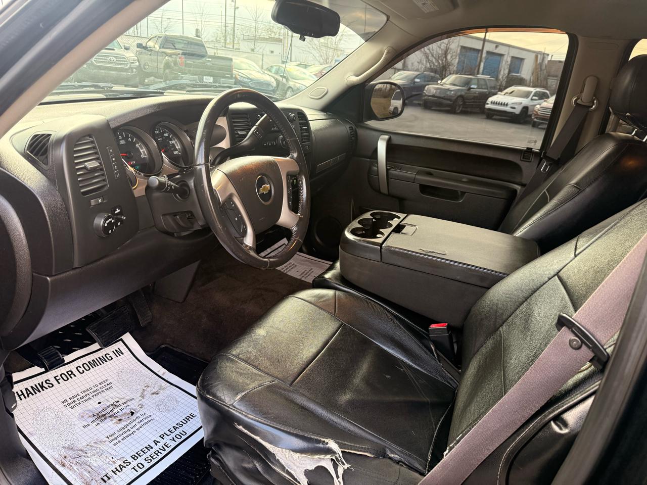 Chevrolet Silverado 1500 4WD Crew Cab 143.5" LT 2011