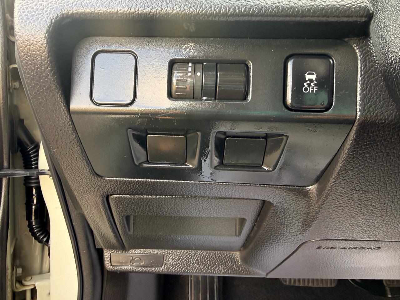 Subaru XV Crosstrek 5dr Auto 2.0i Premium 2013