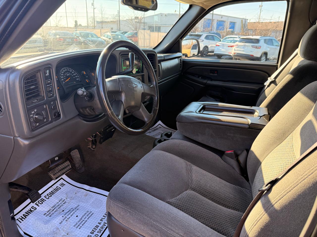 Chevrolet Silverado 2500HD Crew Cab 153" WB 4WD LS 2005