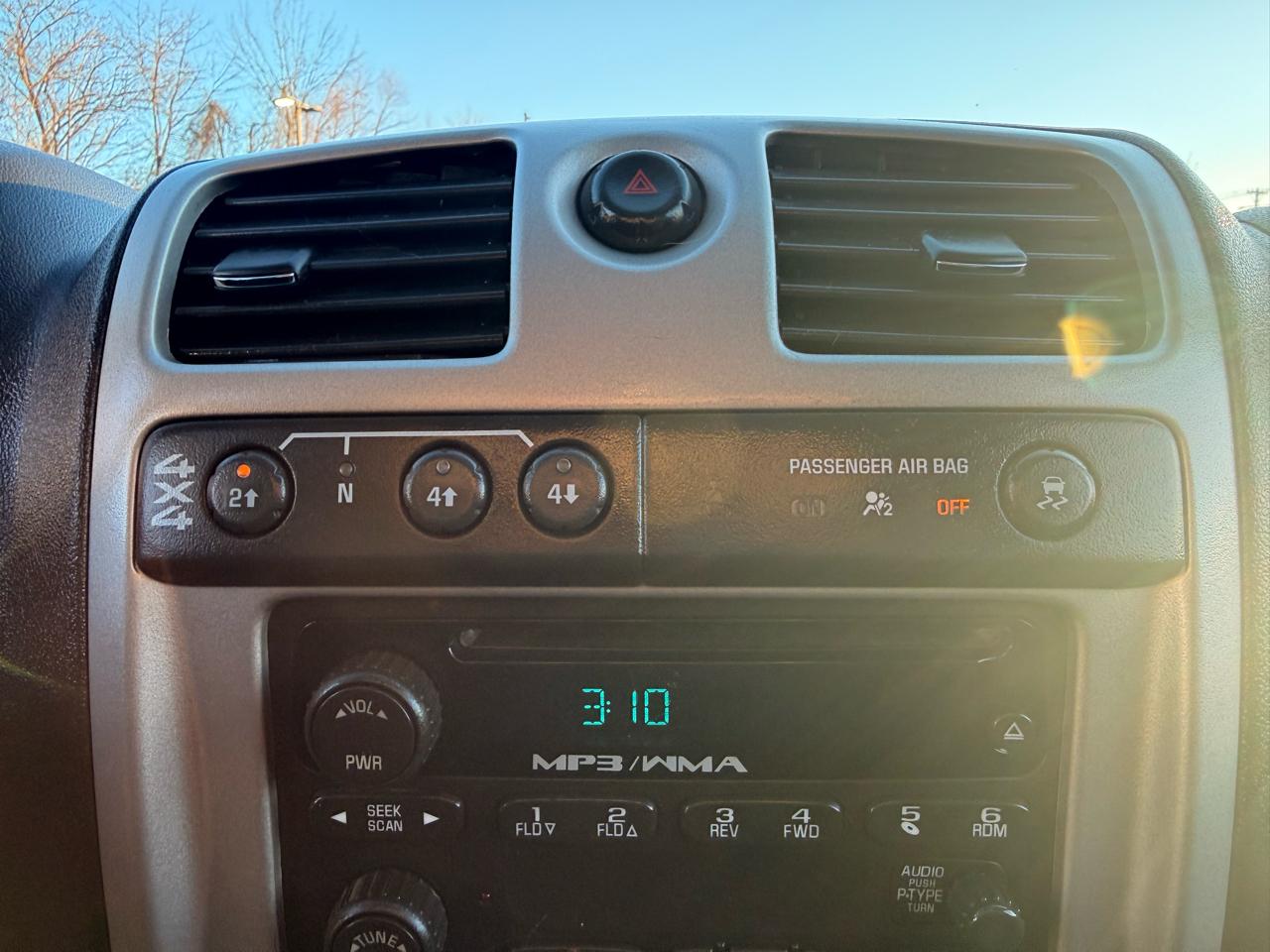 Chevrolet Colorado 4WD Ext Cab 125.9" LT w/2LT 2009