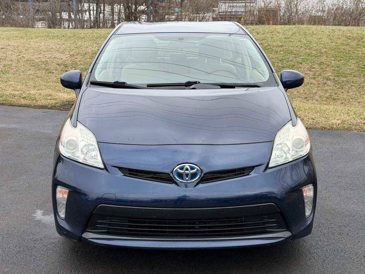 Toyota Prius 5dr HB Persona Series Special Edition (Natl) 2015