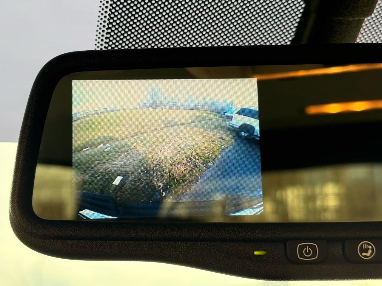 Chevrolet Avalanche 4WD Crew Cab LT 2013