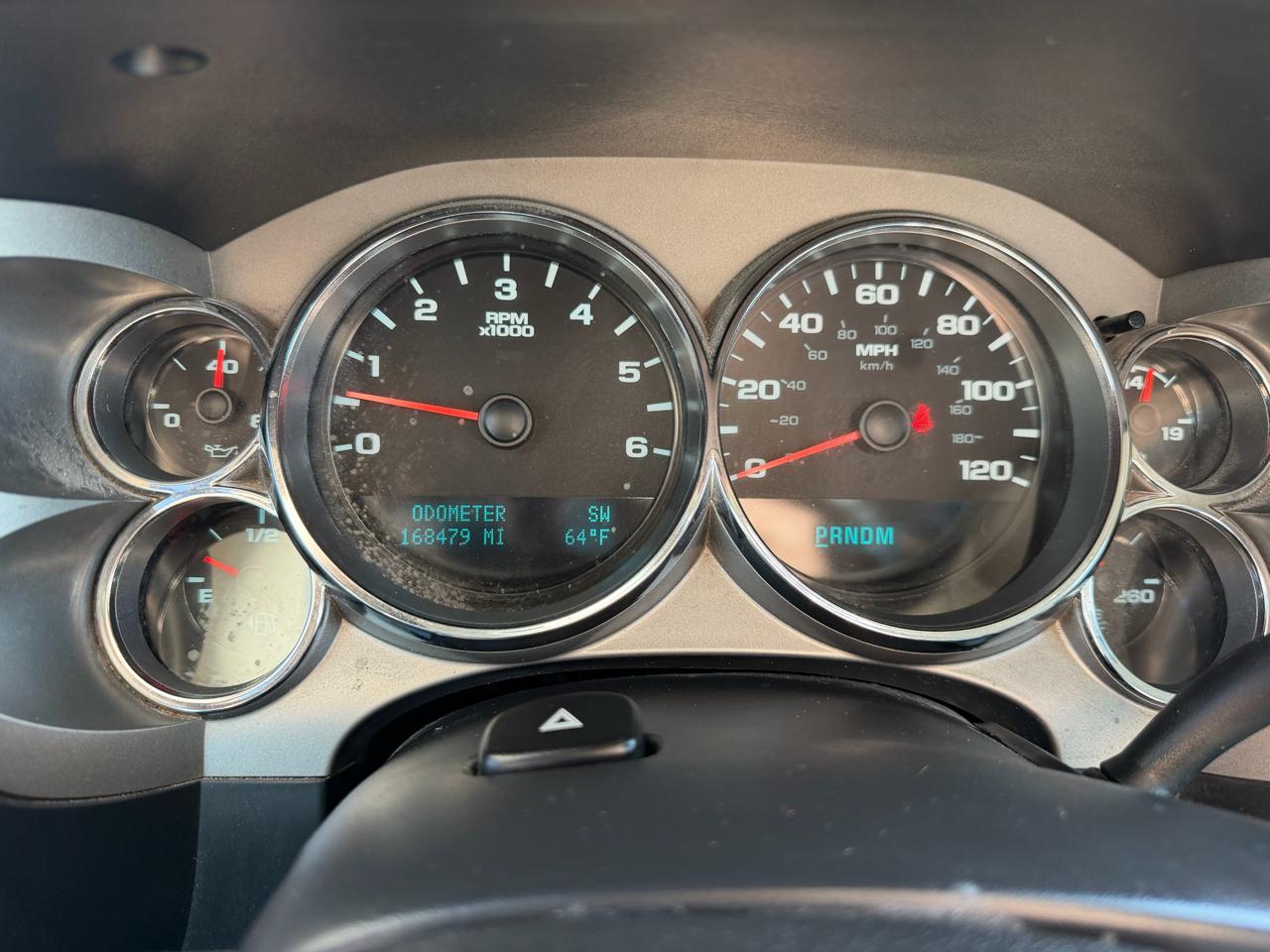 Chevrolet Silverado 1500 4WD Ext Cab 143.5" LT 2011