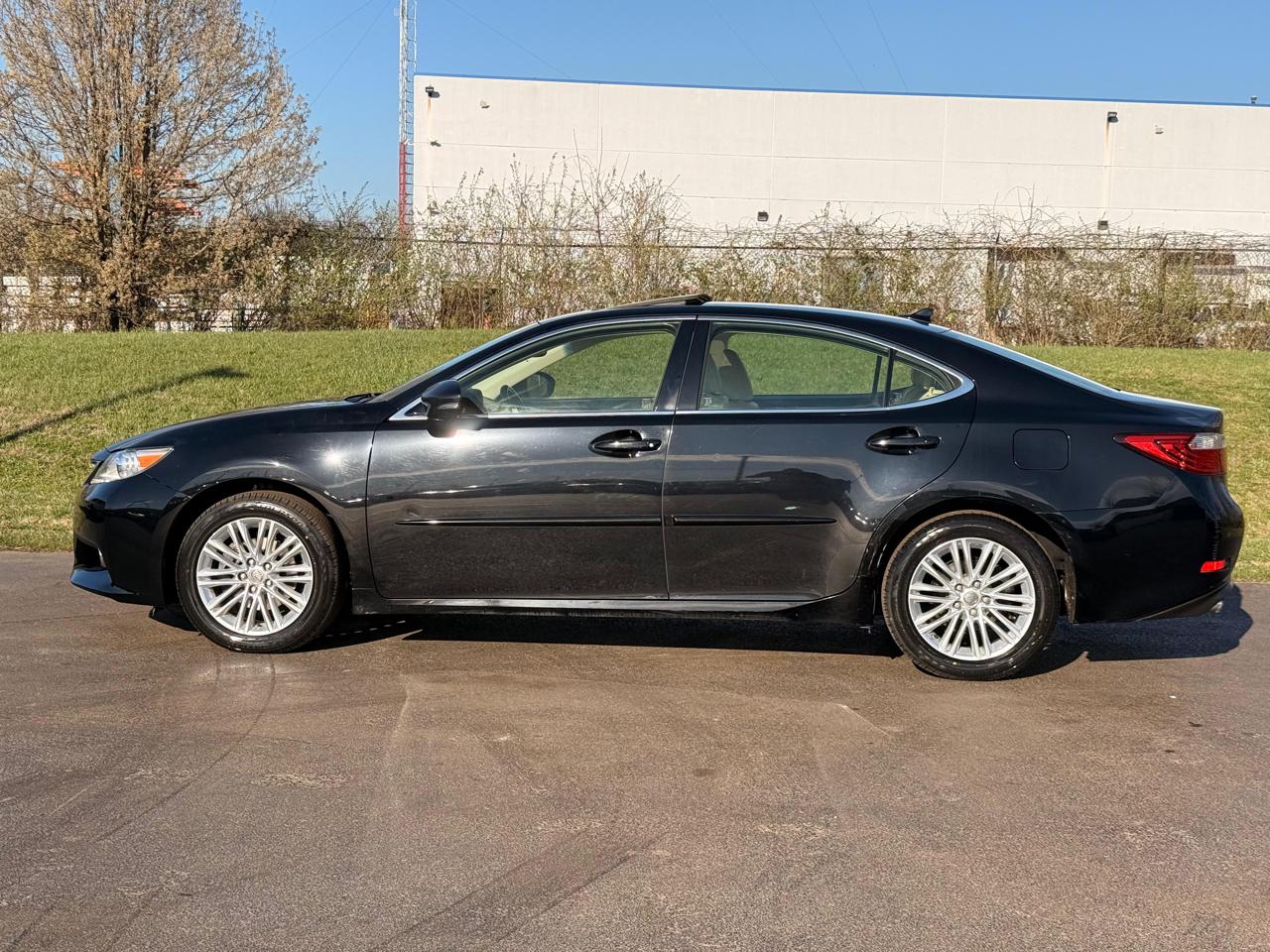 Lexus ES 350 4dr Sdn 2013