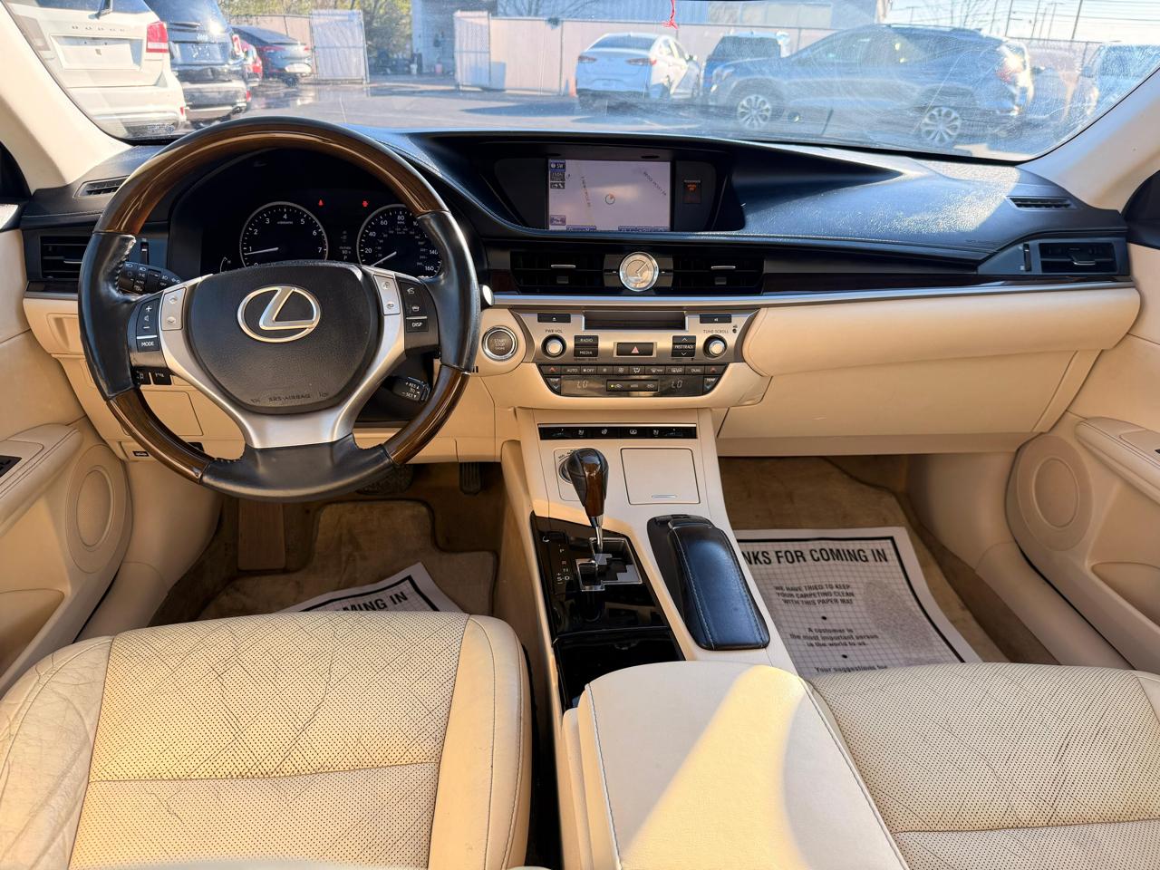 Lexus ES 350 4dr Sdn 2013