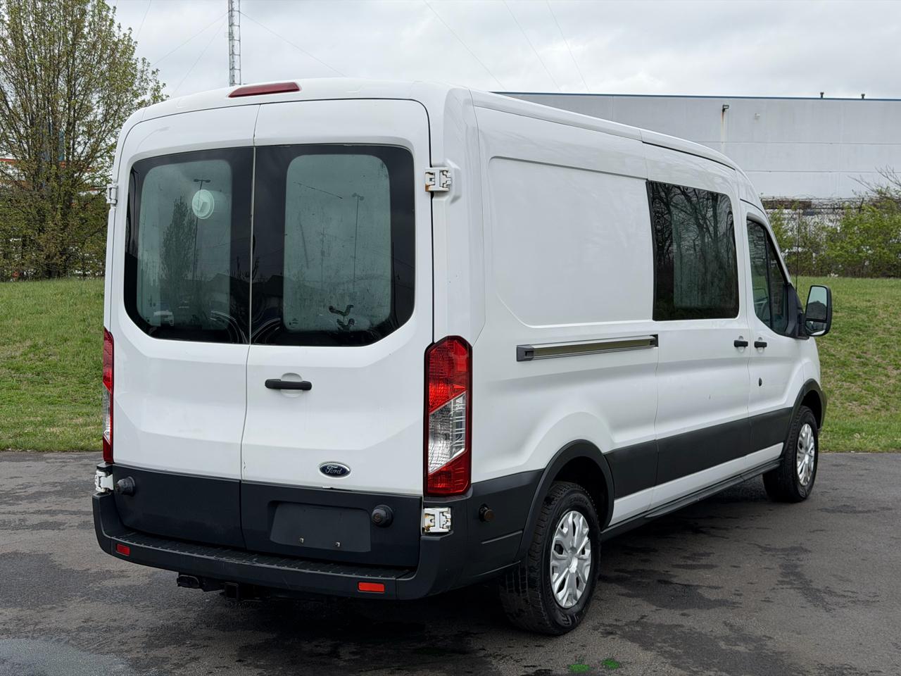 Ford Transit Cargo Van T-150 148" Med Rf 8600 GVWR Sliding RH Dr 2015