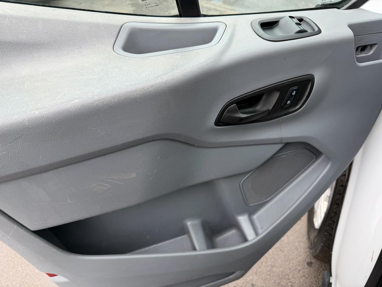 Ford Transit Cargo Van T-150 148" Med Rf 8600 GVWR Sliding RH Dr 2015