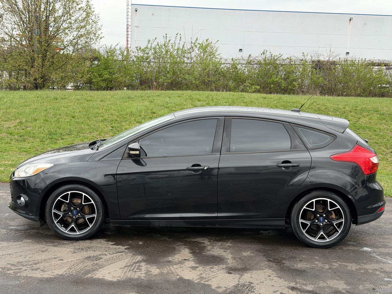 Ford Focus 5dr HB SE 2014