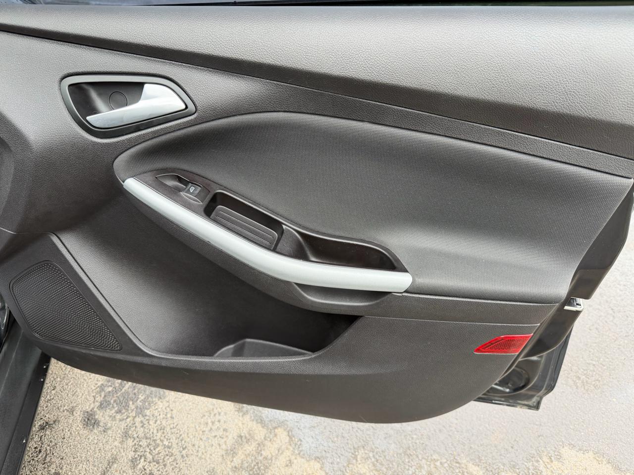 Ford Focus 5dr HB SE 2014