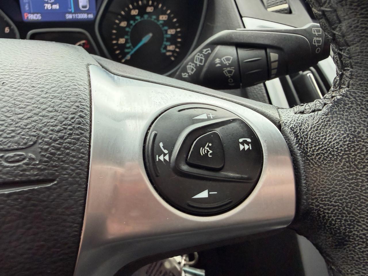 Ford Focus 5dr HB SE 2014