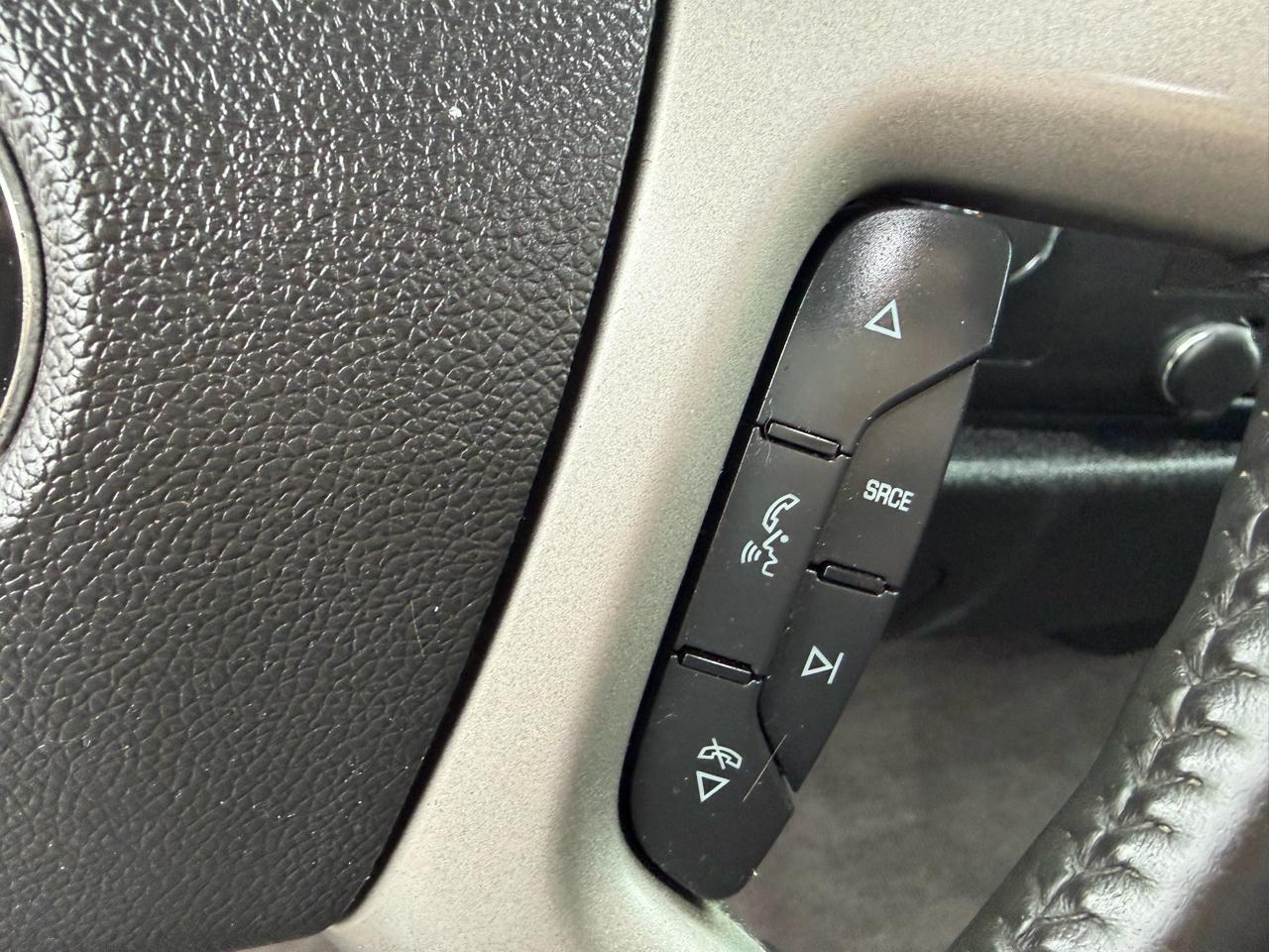 Chevrolet Silverado 1500 4WD Ext Cab 143.5" LT 2013