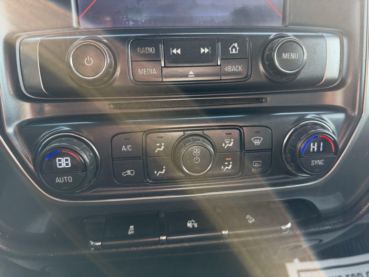 Chevrolet Silverado 1500 4WD Crew Cab 143.5" LT w/2LT 2014