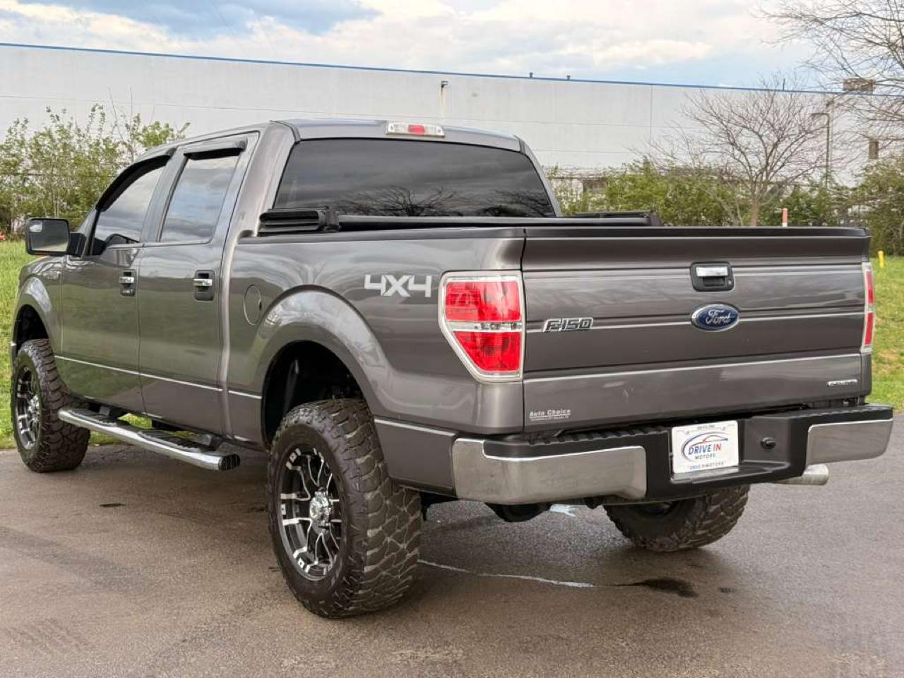 Ford F-150 4WD SuperCrew 145" Platinum 2013