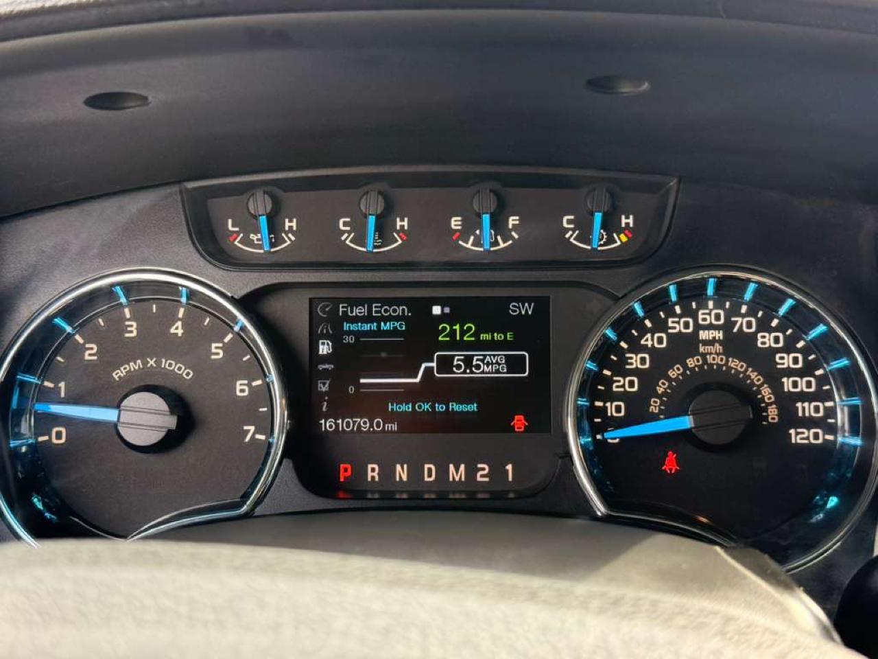 Ford F-150 4WD SuperCrew 145" Platinum 2013