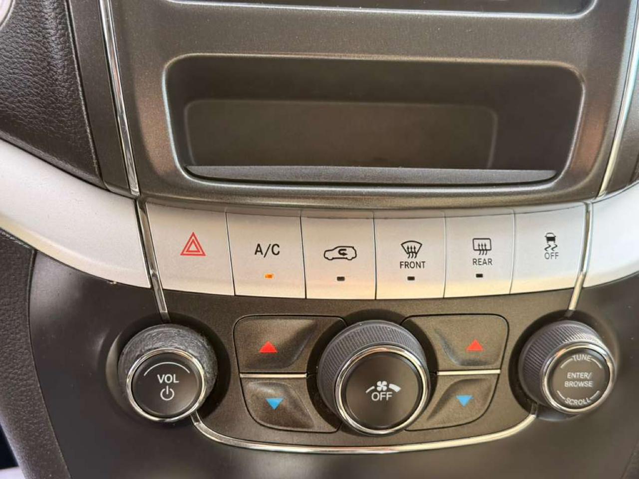 Dodge Journey AWD 4dr SXT 2012