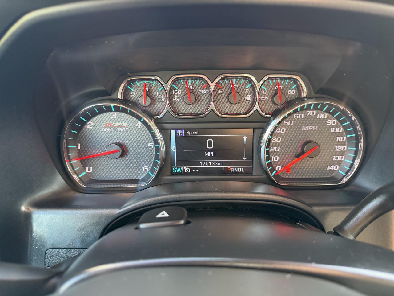 Chevrolet Silverado 1500 4WD Crew Cab 143.5" LT w/2LT 2017