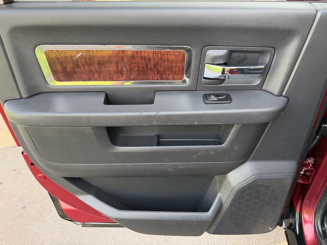 RAM 2500 4WD Crew Cab 149" Laramie 2012