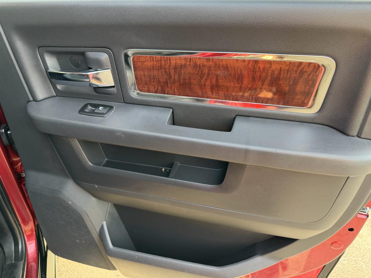 RAM 2500 4WD Crew Cab 149" Laramie 2012