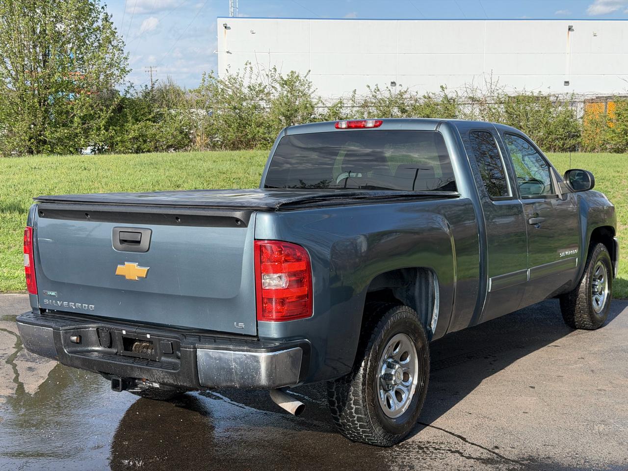 Chevrolet Silverado 1500 4WD Ext Cab 143.5" LS 2012